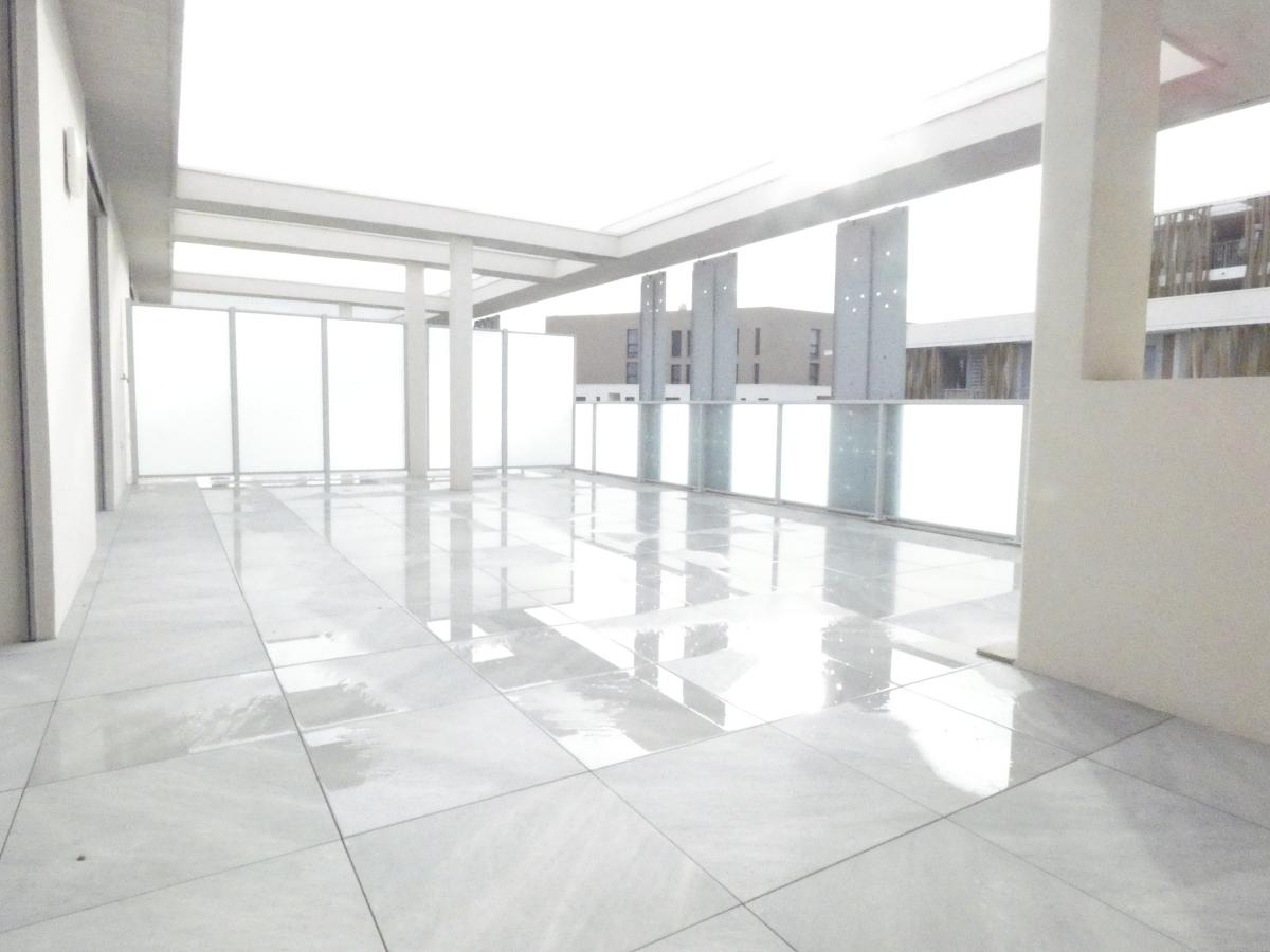 5 pièces - 5ème étage - 132m² - 1 906,55 € - Photo #2