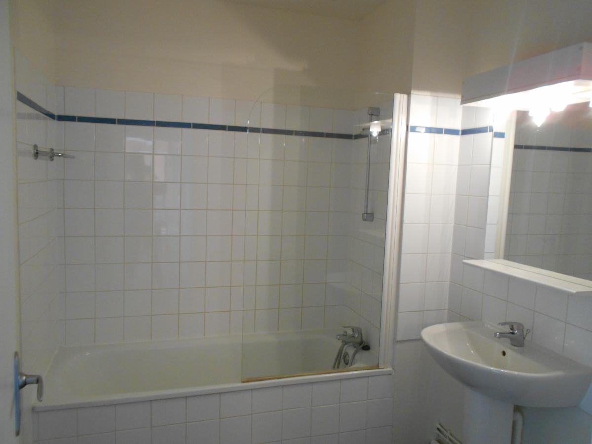 
																																							3 pièces - 
																																						RDC - 72m² - 698,83 € - Photo #6