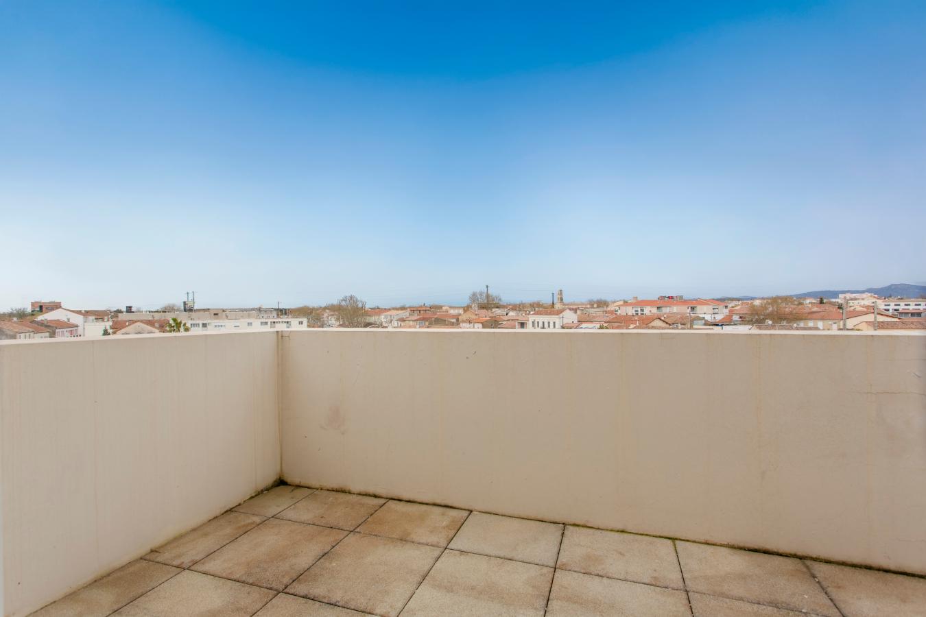 
																																							1 pièce - 
																																						4ème étage - 26m² - 428,32 € - Photo #3