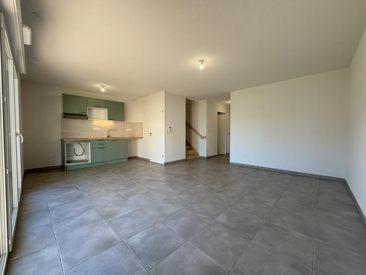 4 pièces - RDC - 85m² - 899,03 € - Photo #3