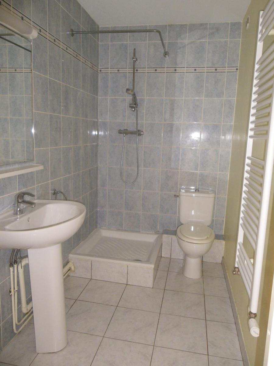 5 pièces - RDC - 106m² - 1 401,59 € - Photo #3