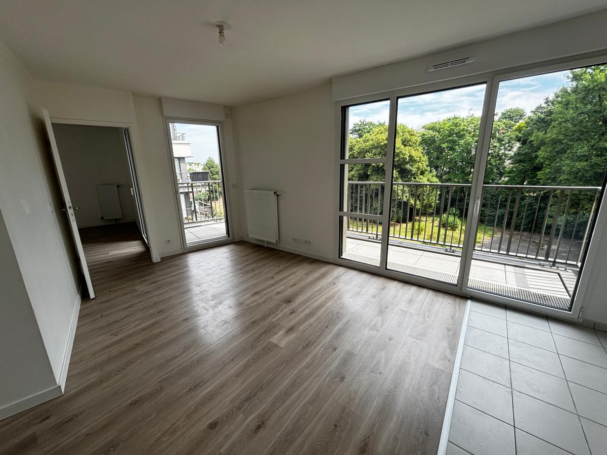 2 pièces - 4ème étage - 43m² - 1 084,15 € - Photo #4