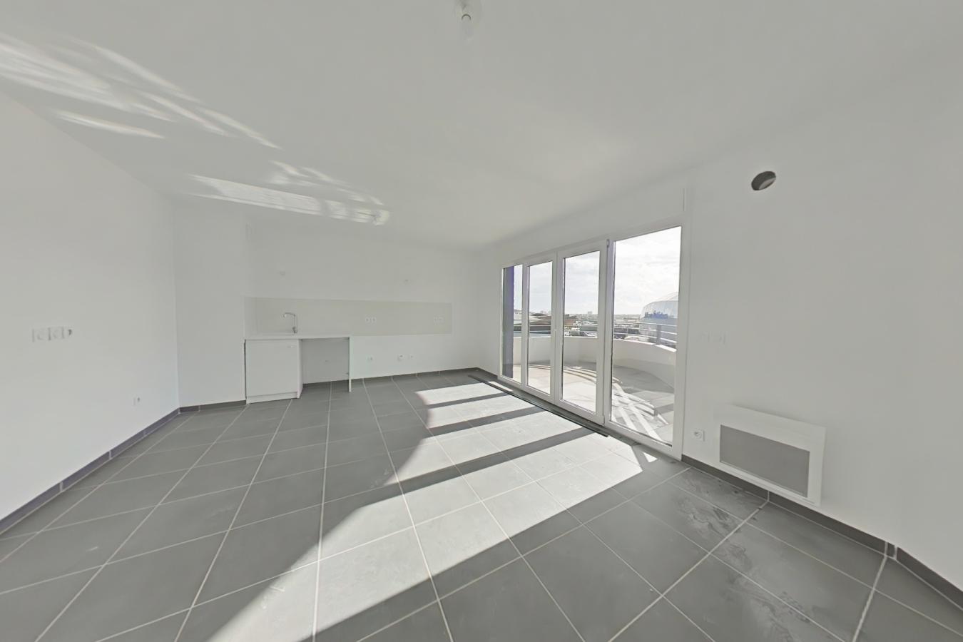 4 pièces - 8ème étage - 84m² - 1 299,78 € - Photo #1