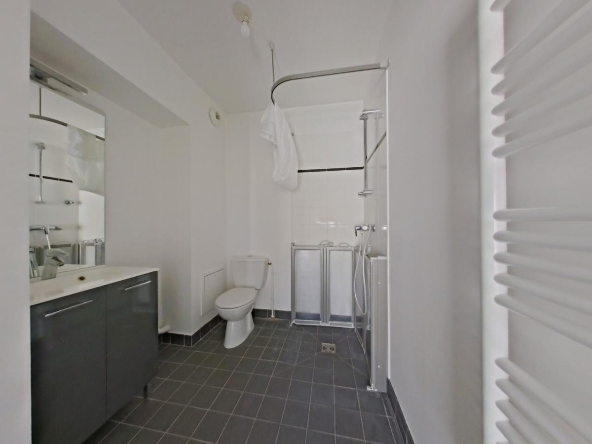 1 pièce - 1er étage - 29m² - 442,11 € - Photo #5