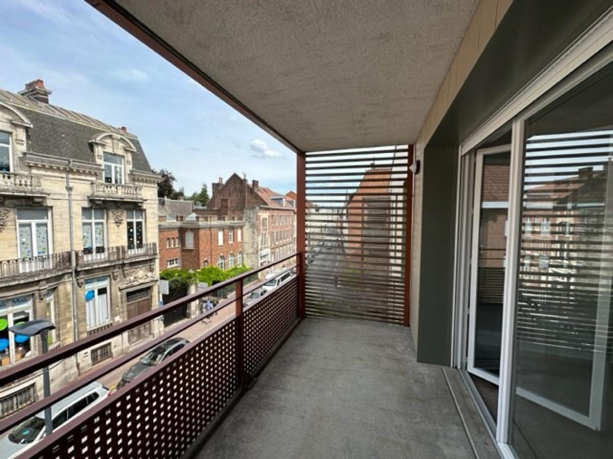 3 pièces - 2ème étage - 63m² - 706,81 € - Photo #4
