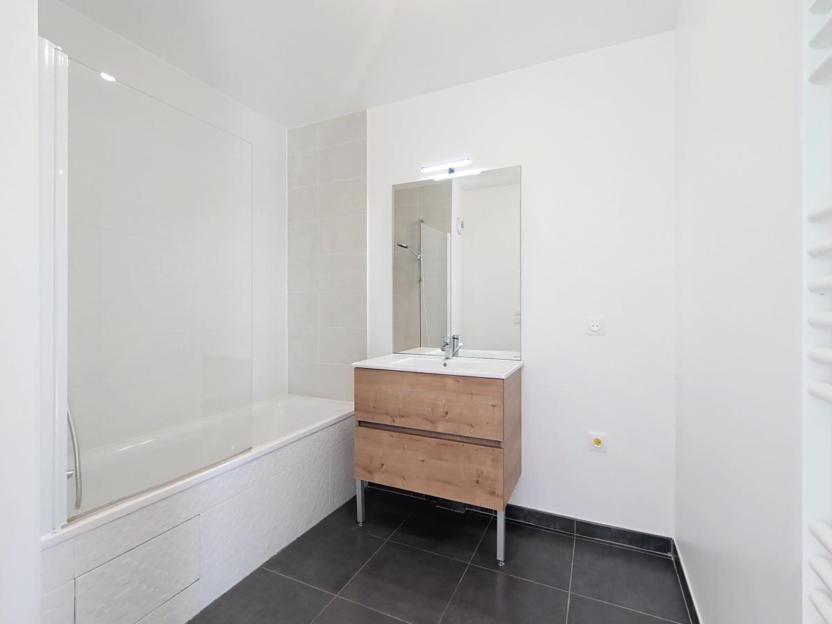 3 pièces - 2ème étage - 58m² - 1 181,61 € - Photo #5