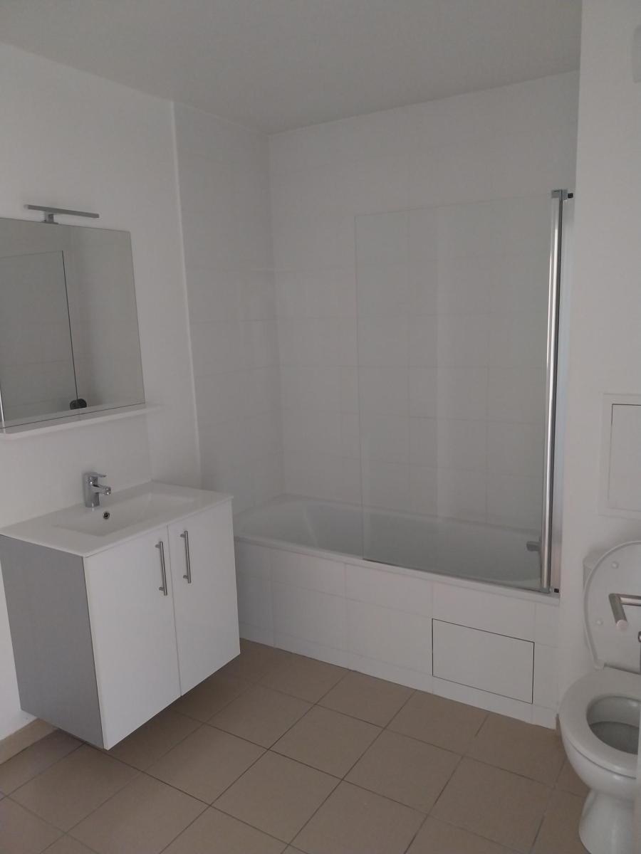 
																																							3 pièces - 
																																						3ème étage - 58m² - 947,31 € - Photo #6