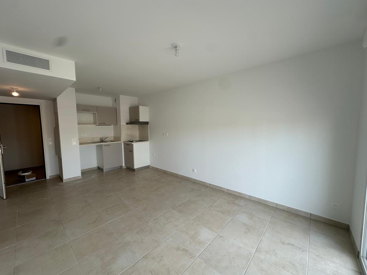 2 pièces - 6ème étage - 41m² - 713,69 € - Photo #1