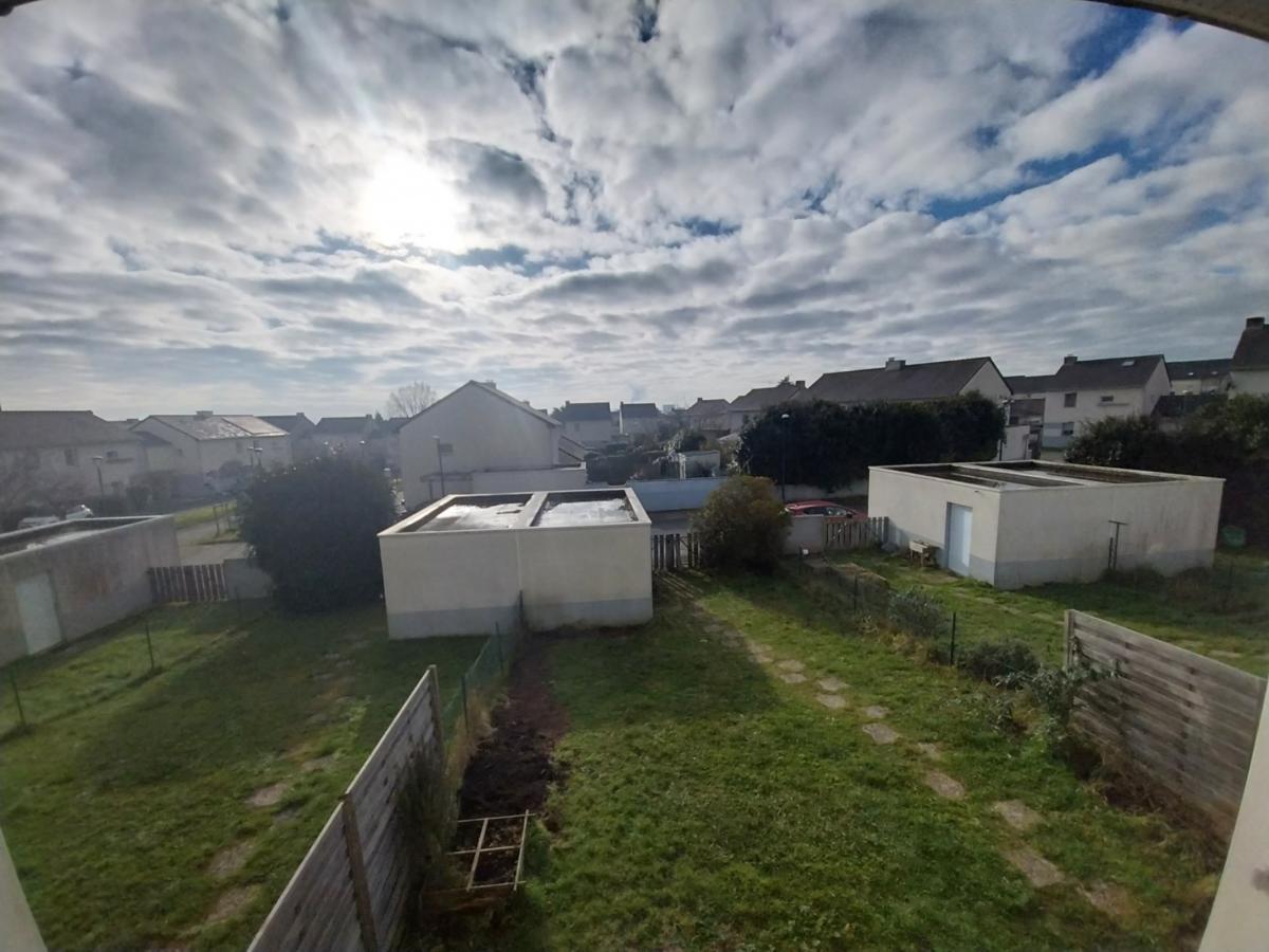 
																																							4 pièces - 
																																						RDC - 82m² - 997,19 € - Photo #4