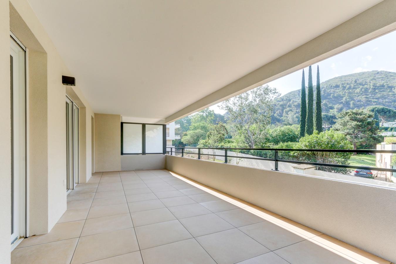 
																			4 pièces - 
																		3ème étage - 81m² - 1 503,02 € - Photo #7