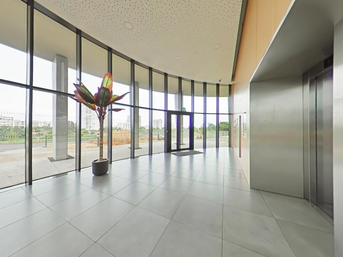 
																																							2 pièces - 
																																						10ème étage - 42m² - 690,07 € - Photo #6