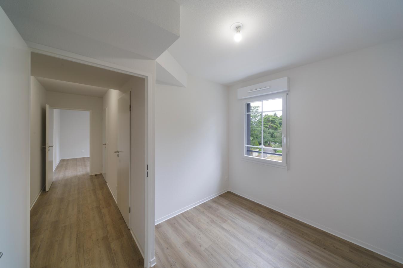 
																																							3 pièces - 
																																						2ème étage - 68m² - 751,76 € - Photo #4