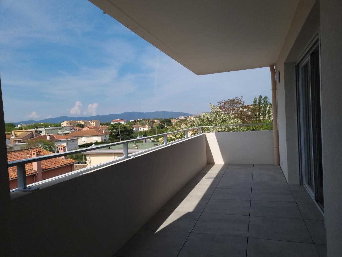 
																																							3 pièces - 
																																						3ème étage - 67m² - 910,49 € - Photo #1