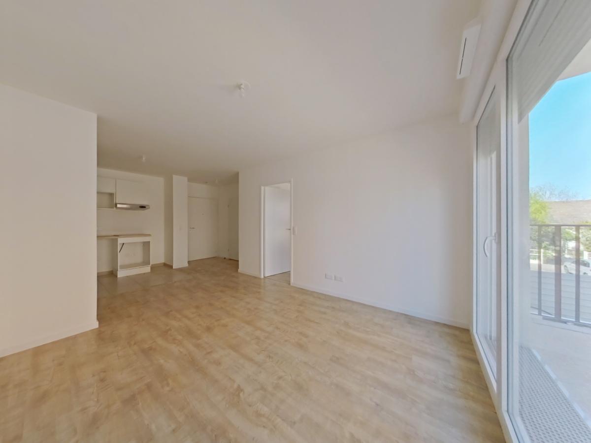 
																																							3 pièces - 
																																						1er étage - 60m² - 825,24 € - Photo #1