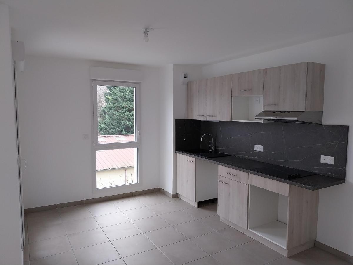 
																			3 pièces - 
																		3ème étage - 67m² - 810,30 € - Photo #0