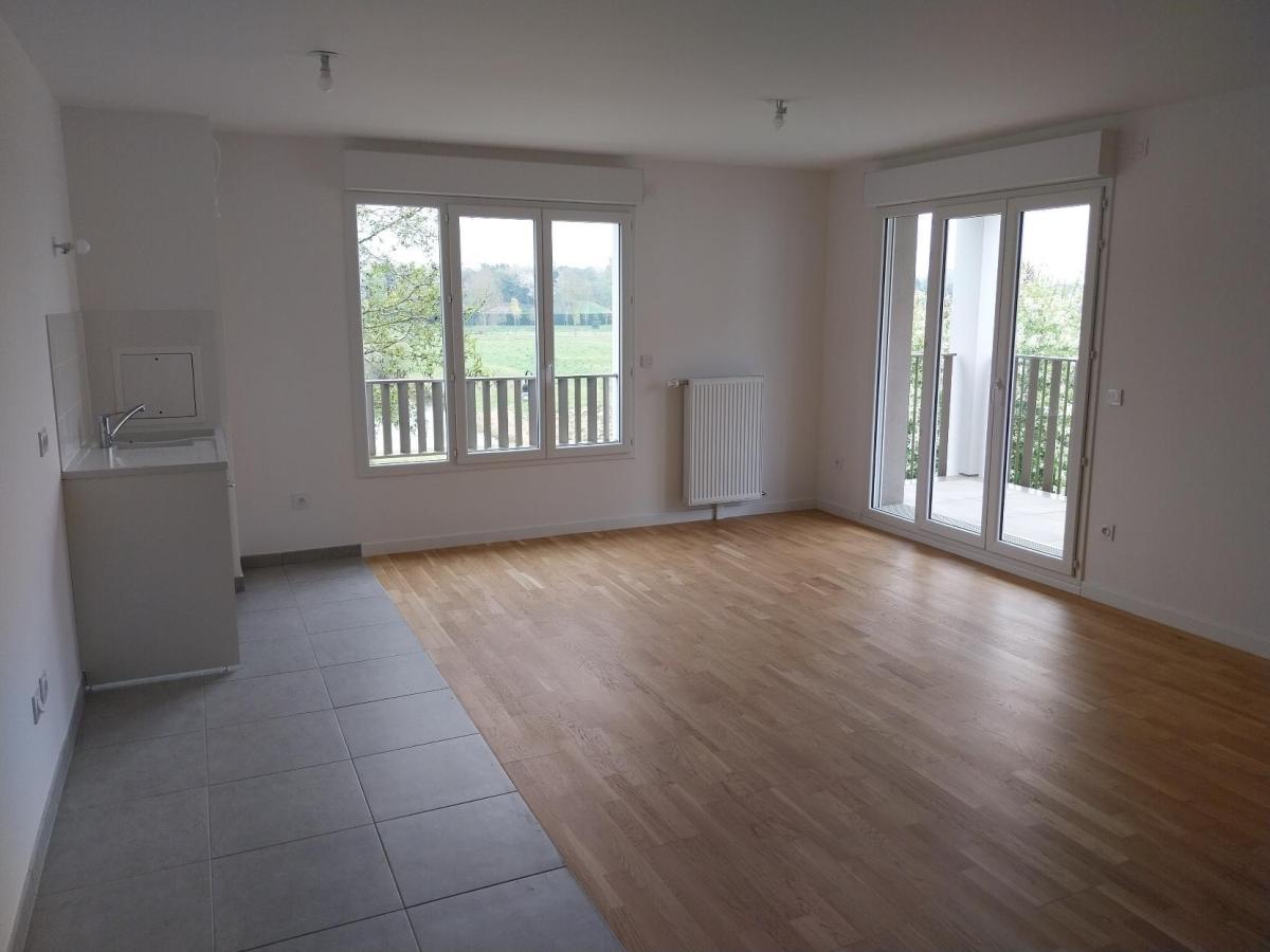 
																																							4 pièces - 
																																						2ème étage - 84m² - 1 564,09 € - Photo #3