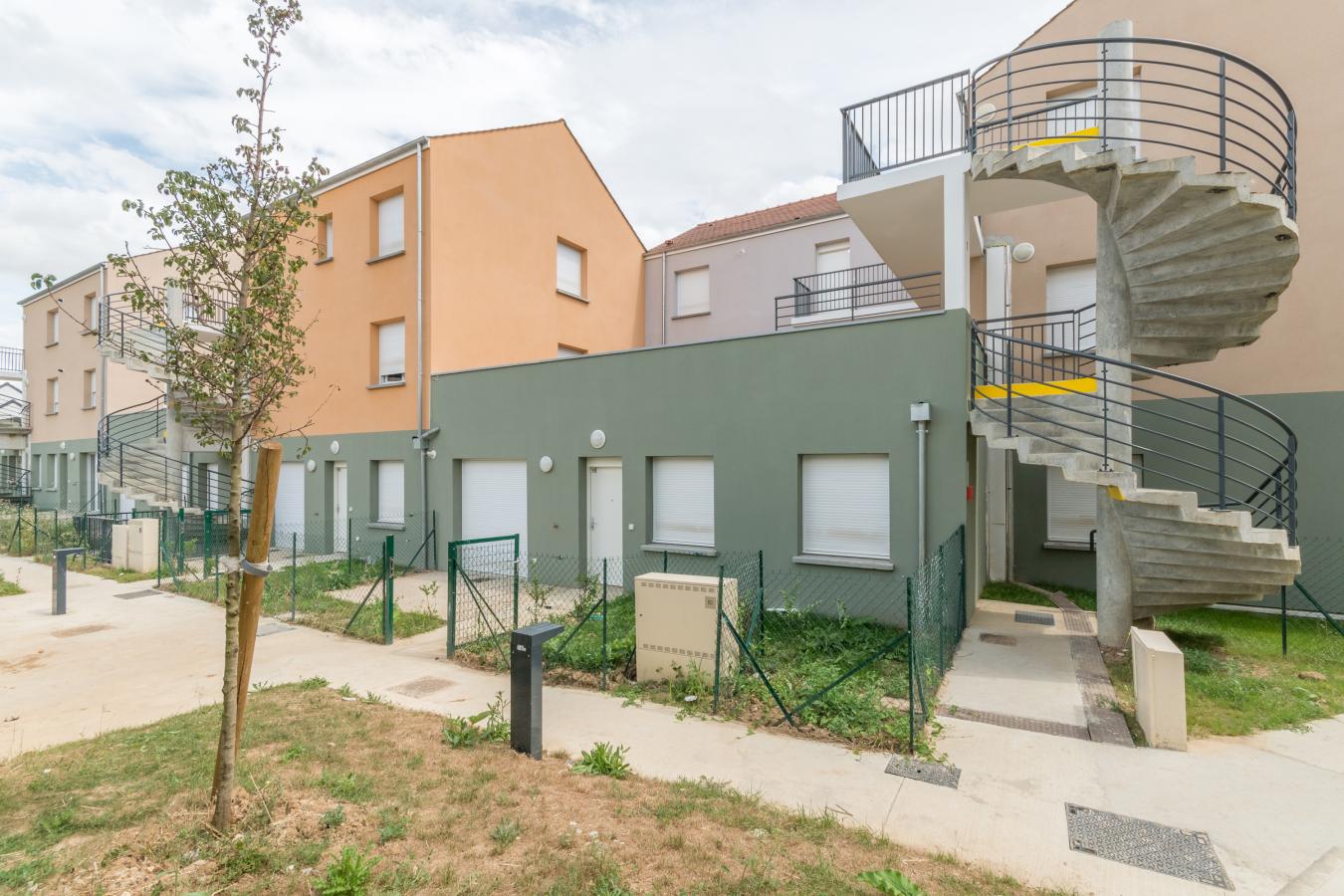 
																																							3 pièces - 
																																						2ème étage - 66m² - 1 011,25 € - Photo #5