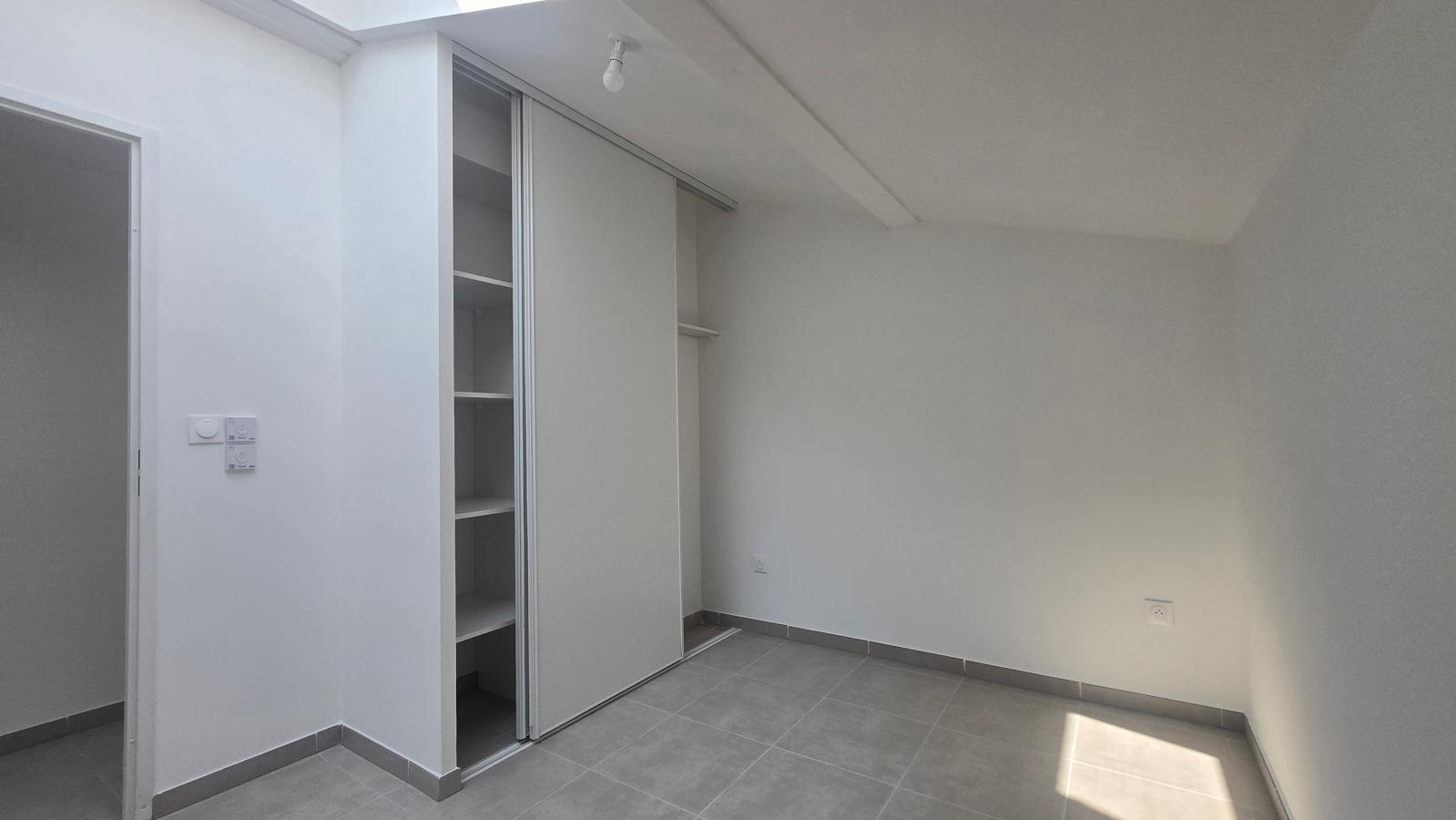 
																																							3 pièces - 
																																						RDC - 61m² - 854,32 € - Photo #5