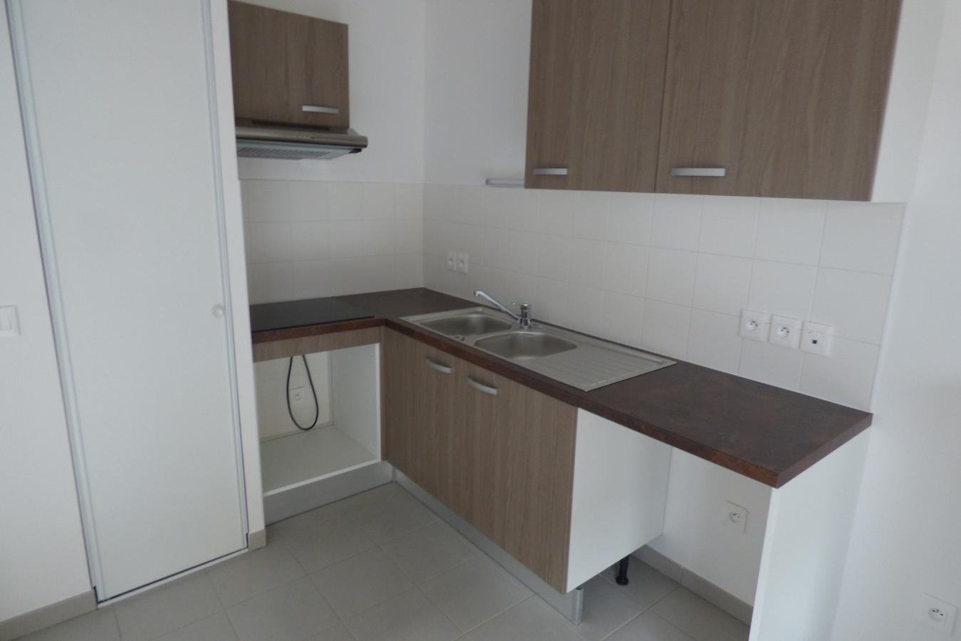 3 pièces - RDC - 61m² - 704,90 € - Photo #2