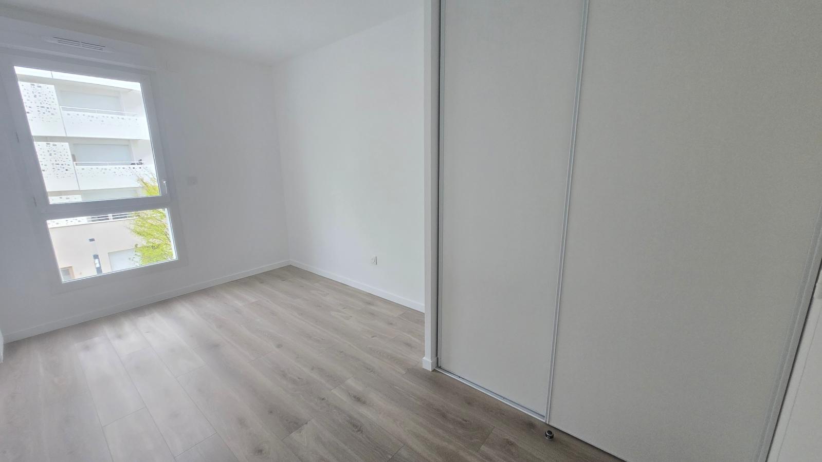 5 pièces - 5ème étage - 94m² photo 3