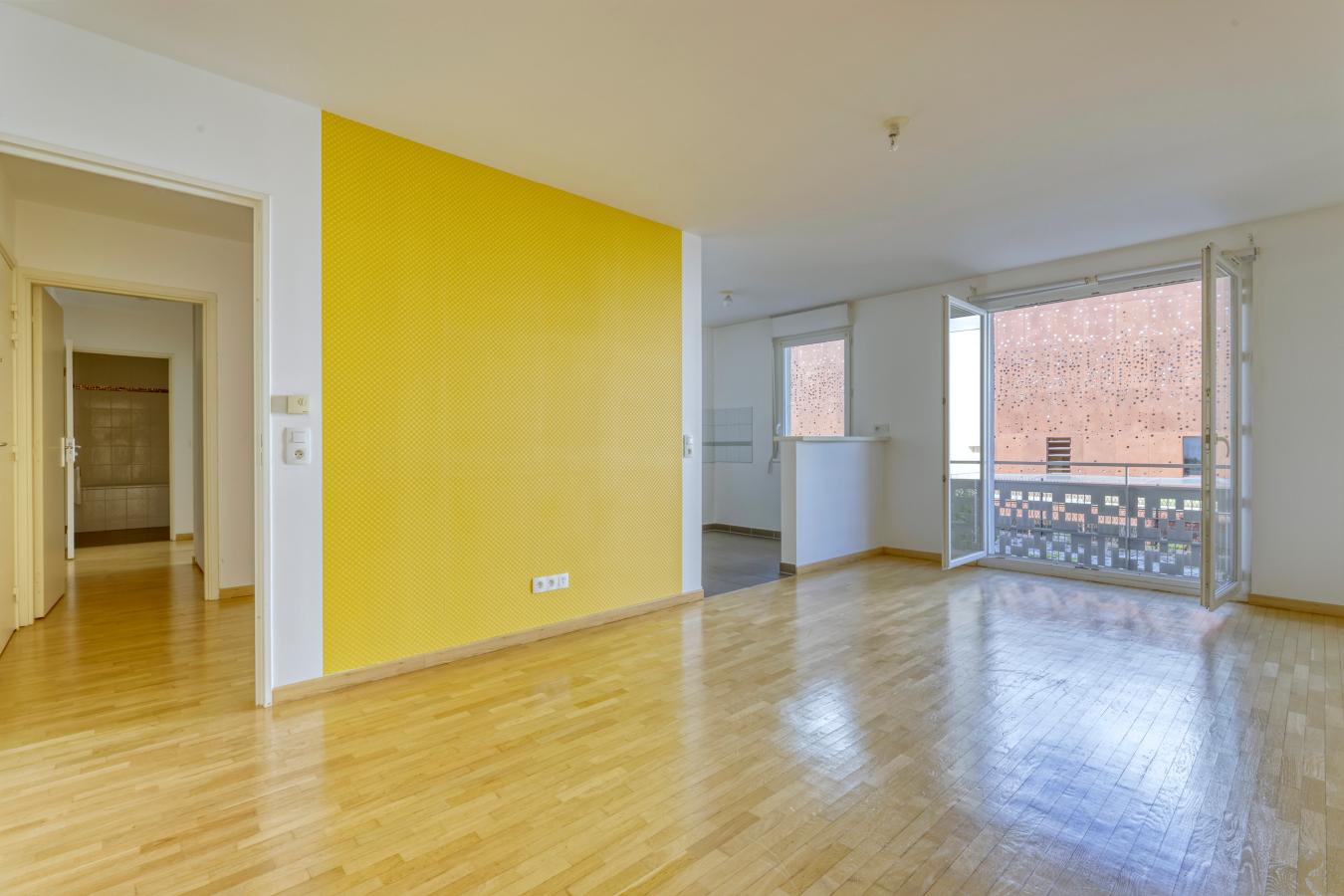 3 pièces - 2ème étage - 65m² - 1 866,22 € - Photo #0