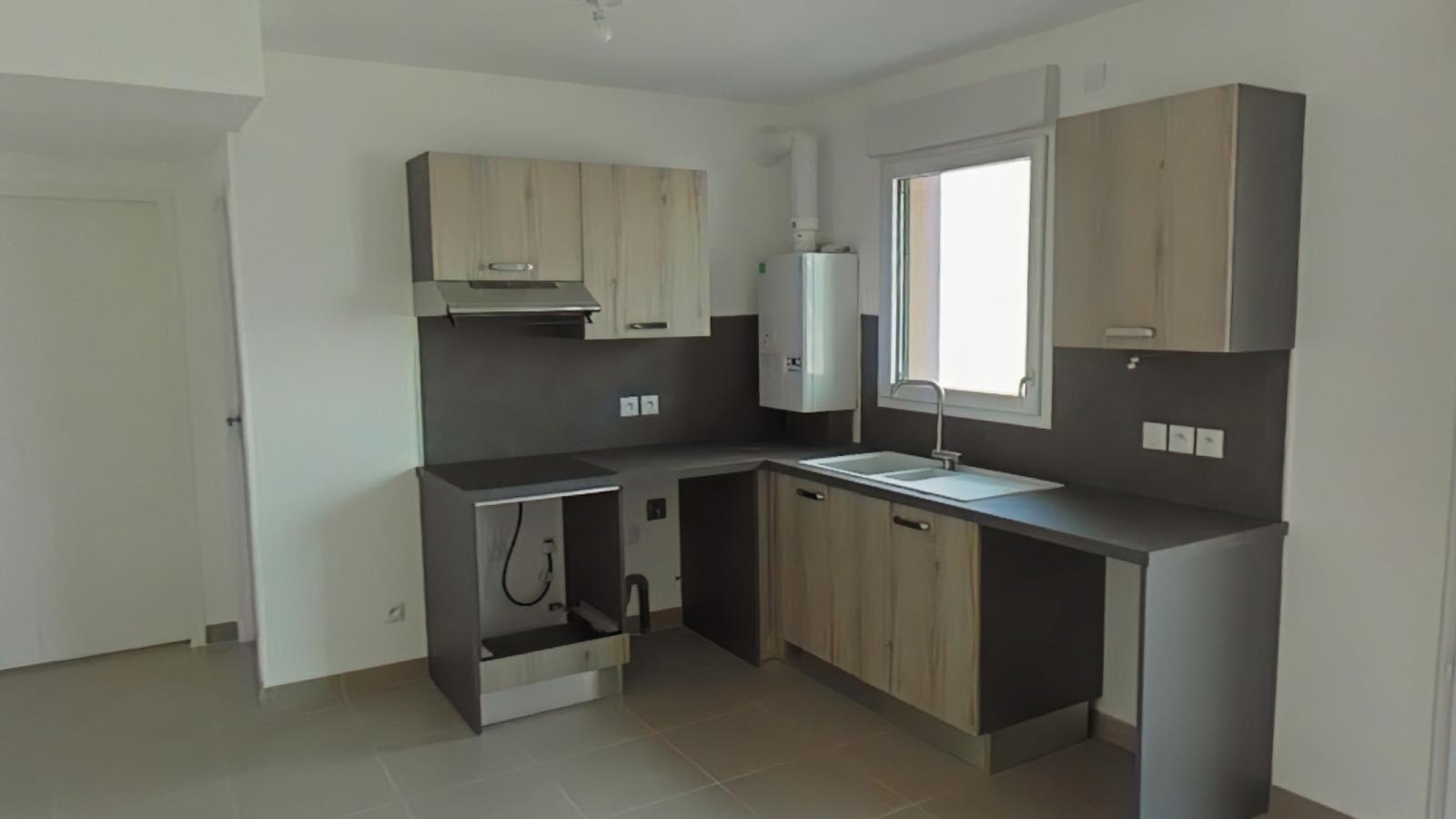 
																			2 pièces – 
																		RDC – 45m² - 887,13 € - Photo #2
