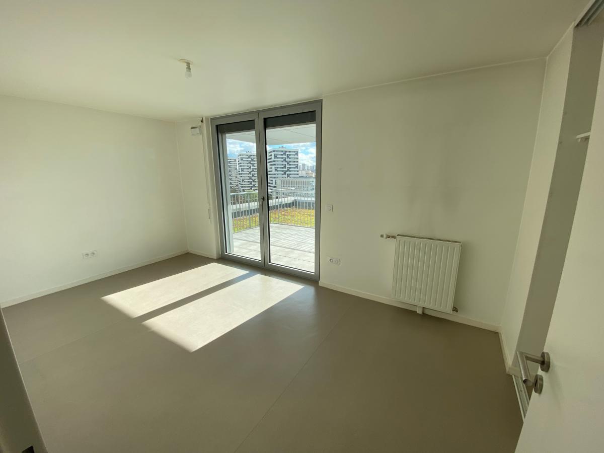 4 pièces - 6ème étage - 99m² photo 5