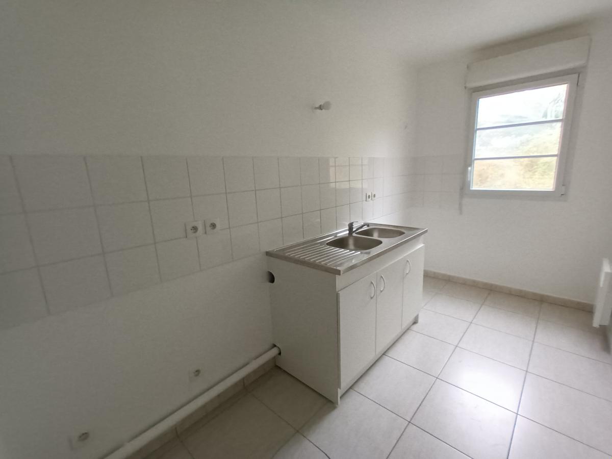 
																																							2 pièces - 
																																						1er étage - 48m² - 909,93 € - Photo #2