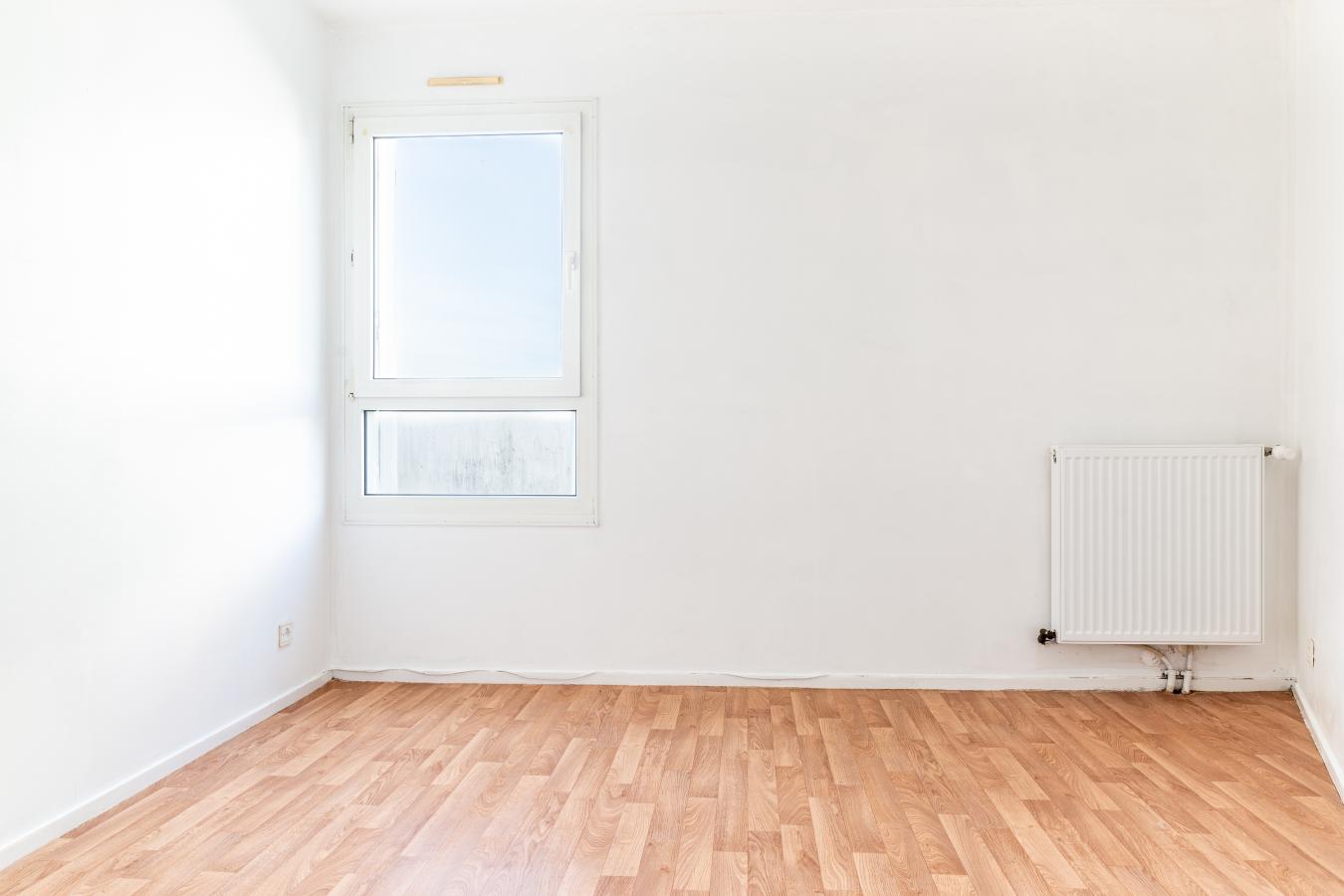 
																																							3 pièces - 
																																						3ème étage - 71m² - 137 000 € - Photo #4