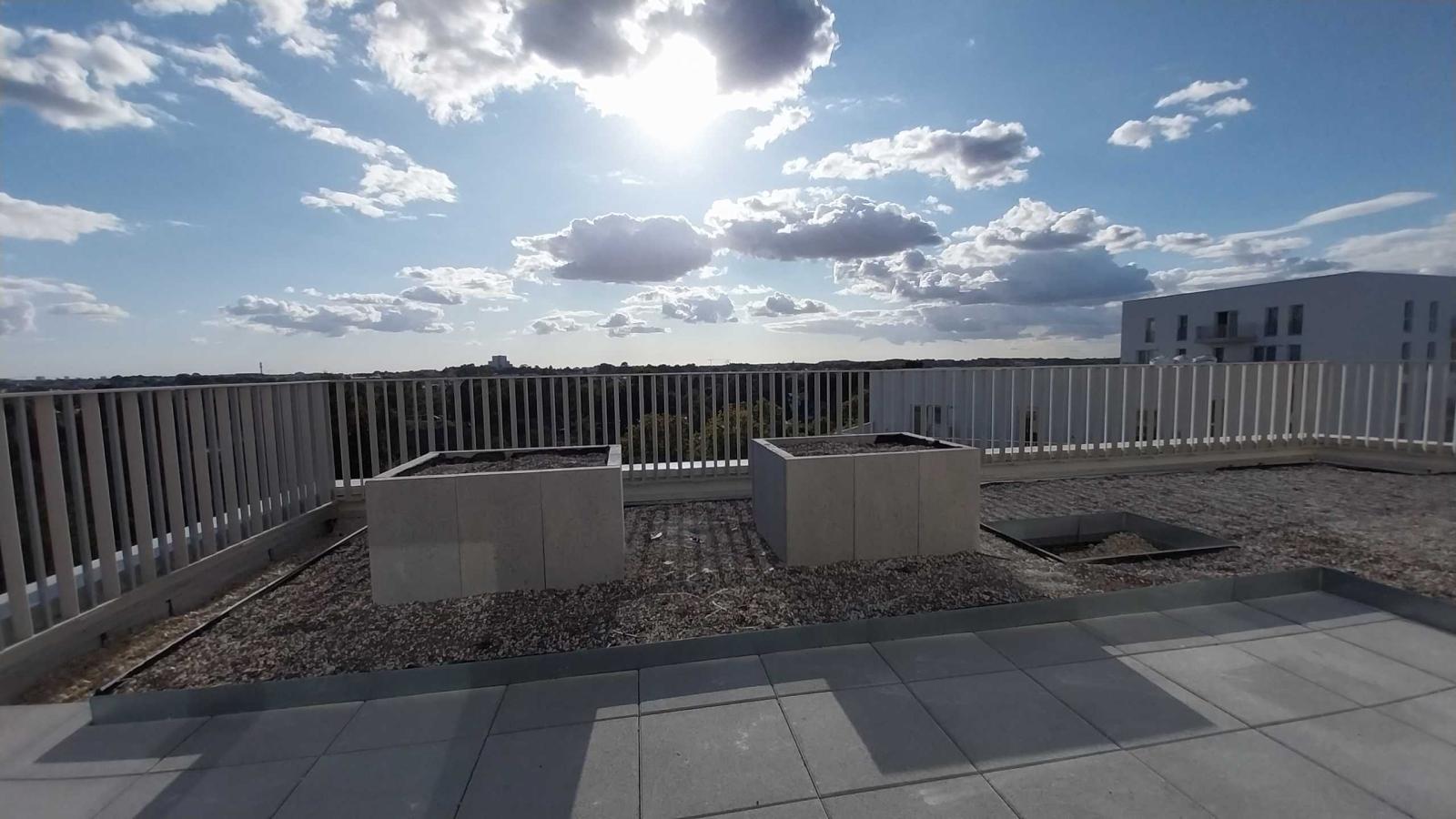 4 pièces - 8ème étage - 79m² - 1 121,87 € - Photo #3