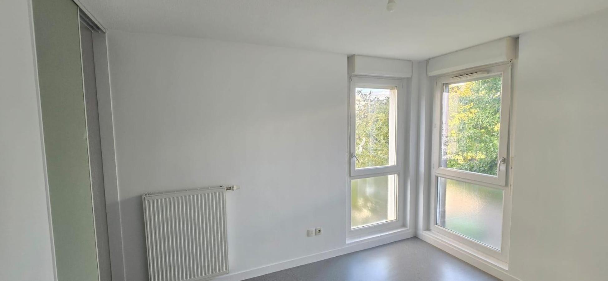 3 pièces - 1er étage - 72m² - 943,35 € - Photo #4