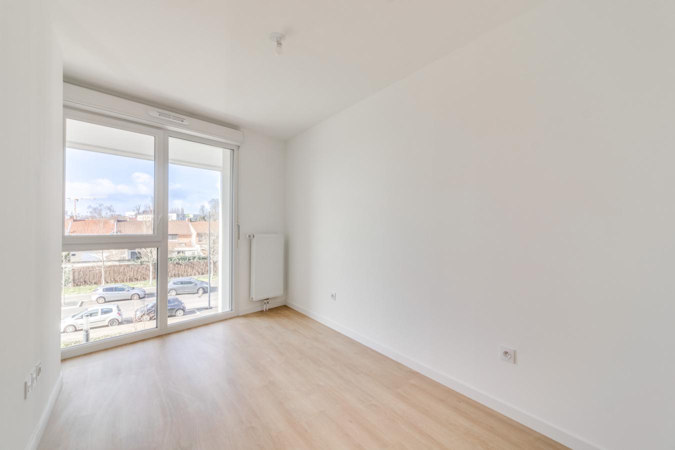 
																																							4 pièces - 
																																						3ème étage - 85m² - 1 168,49 € - Photo #3