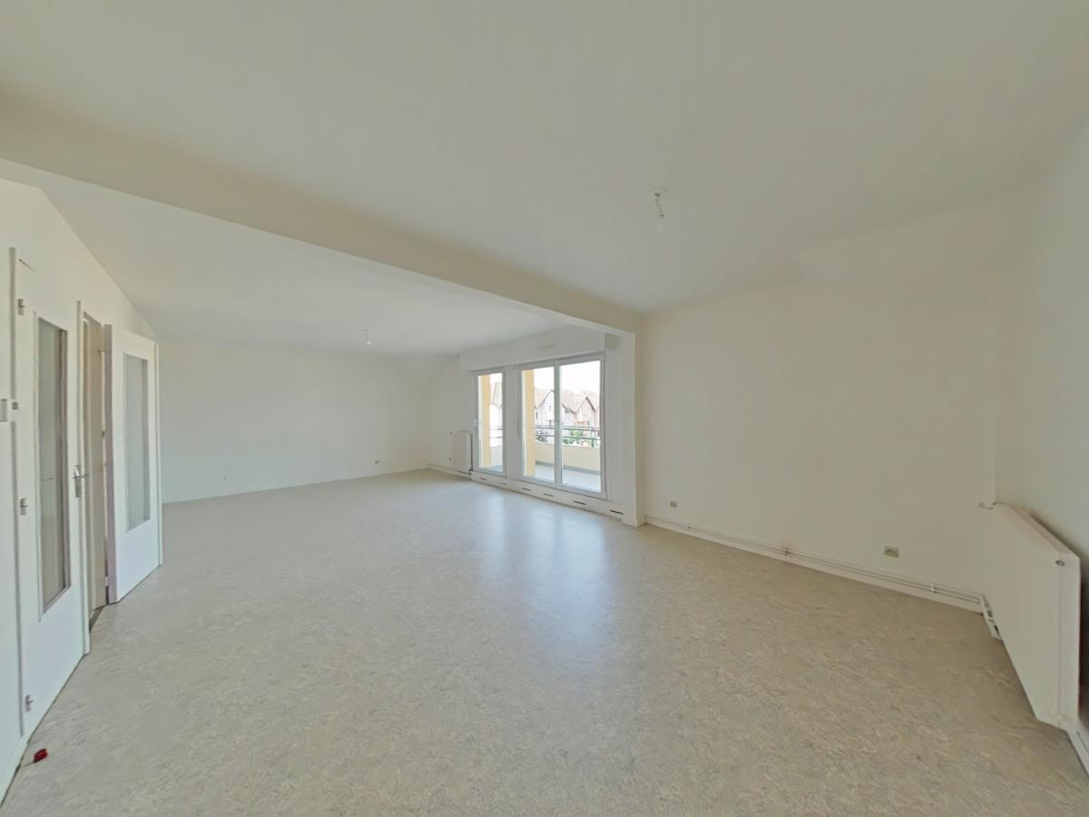 4 pièces - 2ème étage - 100m² - 694,13 € - Photo #3