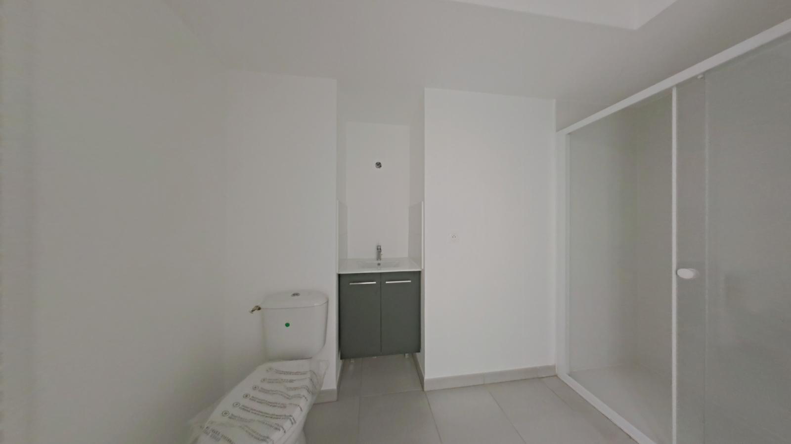 
																			2 pièces - 
																		9ème étage - 43m² - 668,49 € - Photo #6