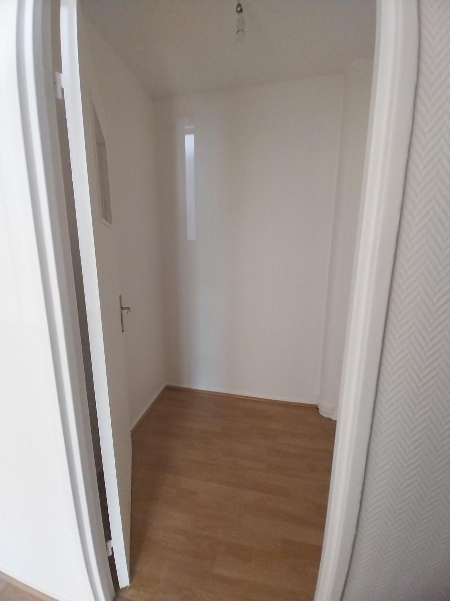 
																			4 pièces - 
																		3ème étage - 68m² - 1 710,58 € - Photo #5
