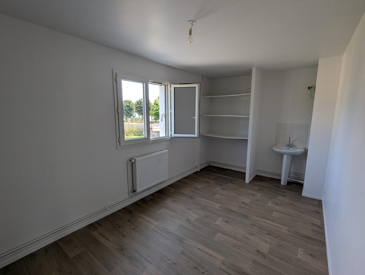 
																			5 pièces - 
																		RDC - 0m² - 139 000 € - Photo #7
