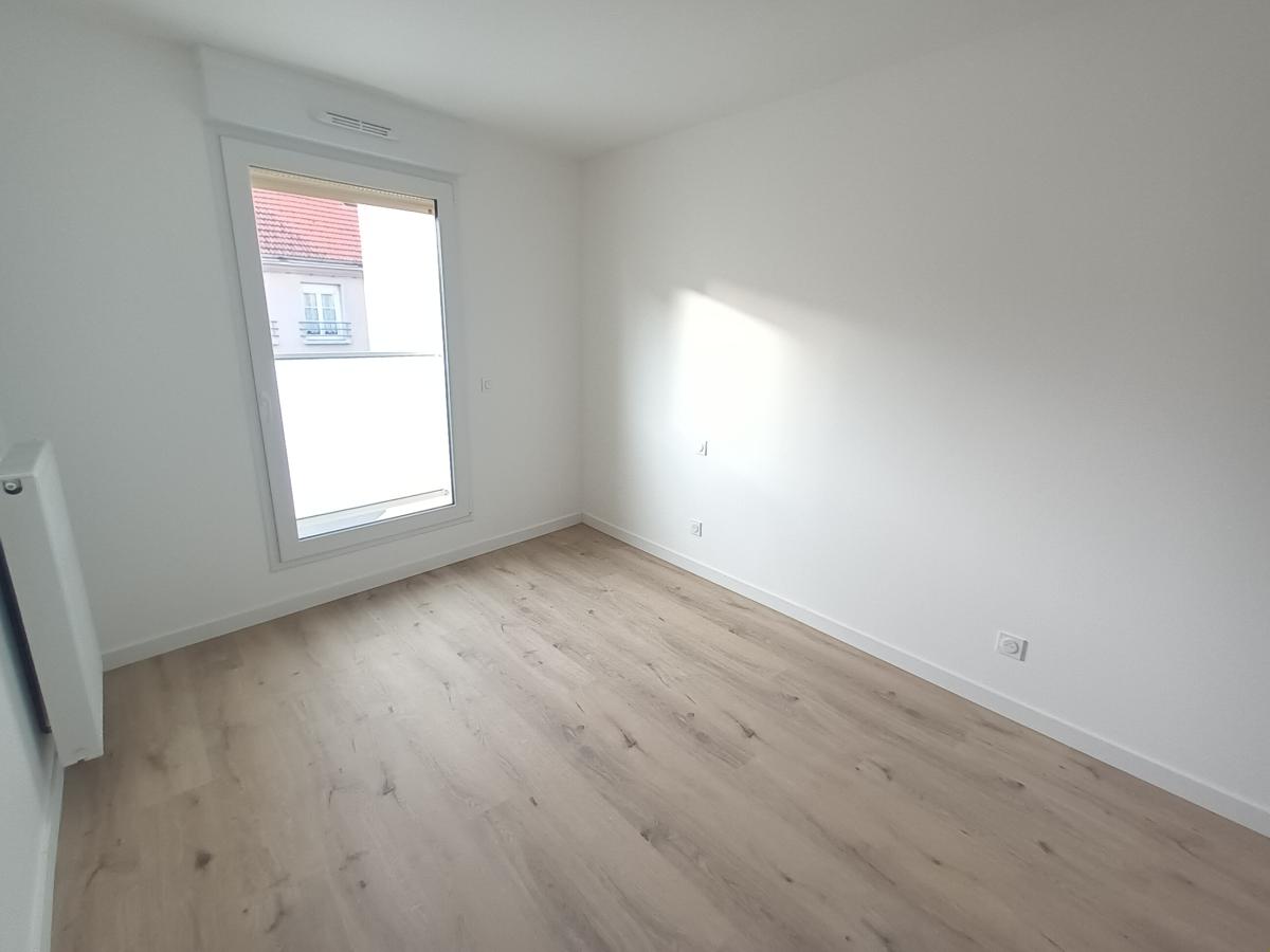 
																			2 pièces - 
																		2ème étage - 41m² - 641,70 € - Photo #4