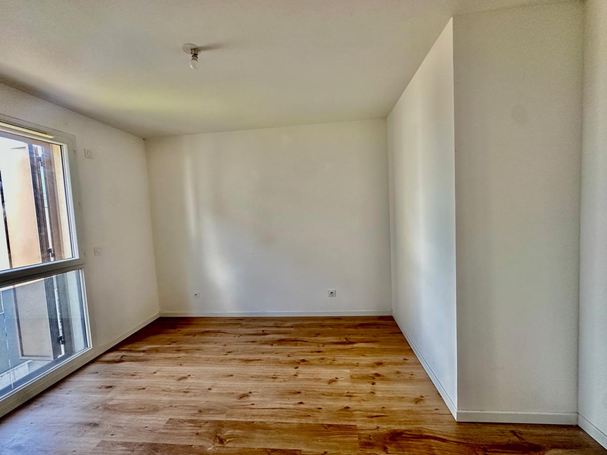 2 pièces - RDC - 49m² - 925,28 € - Photo #4