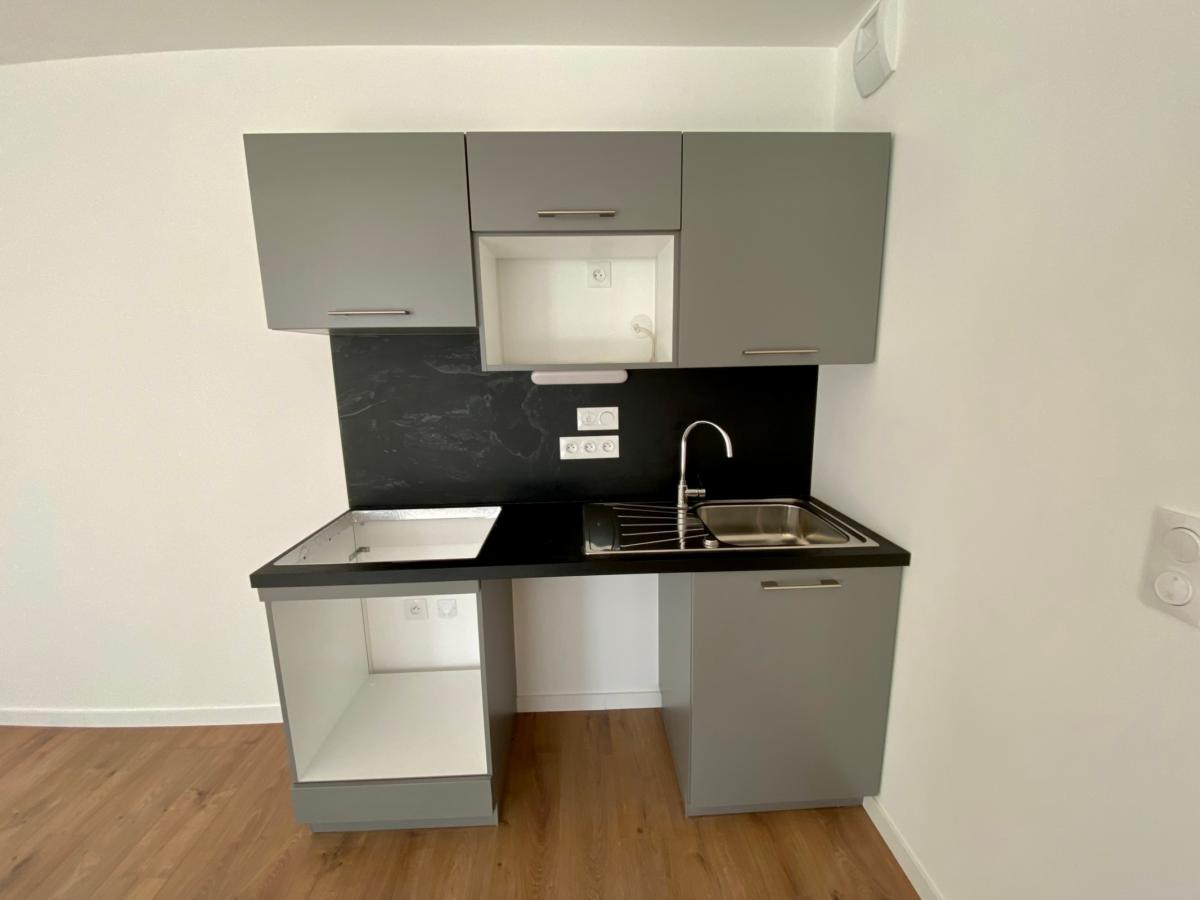 3 pièces - RDC - 60m² - 784,53 € - Photo #2