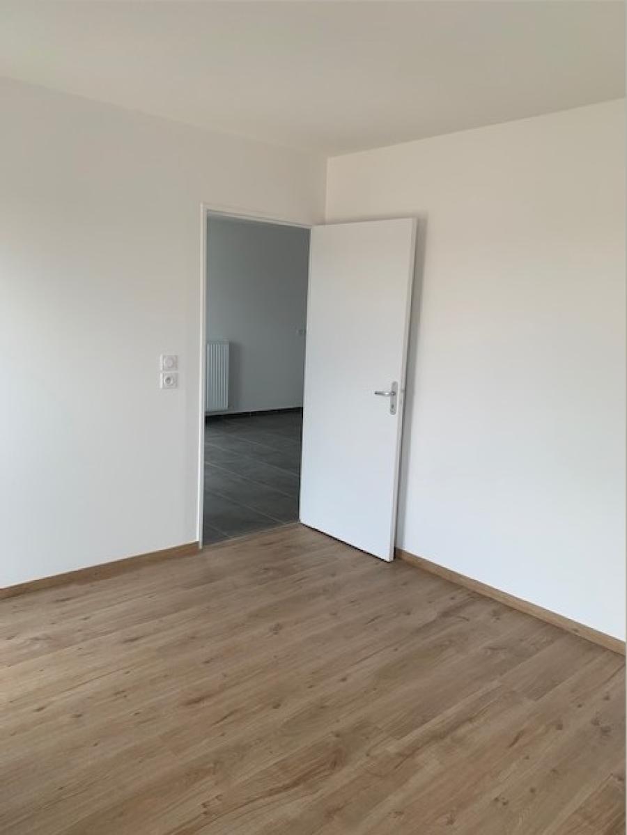 2 pièces - 2ème étage - 50m² - 647,74 € - Photo #2