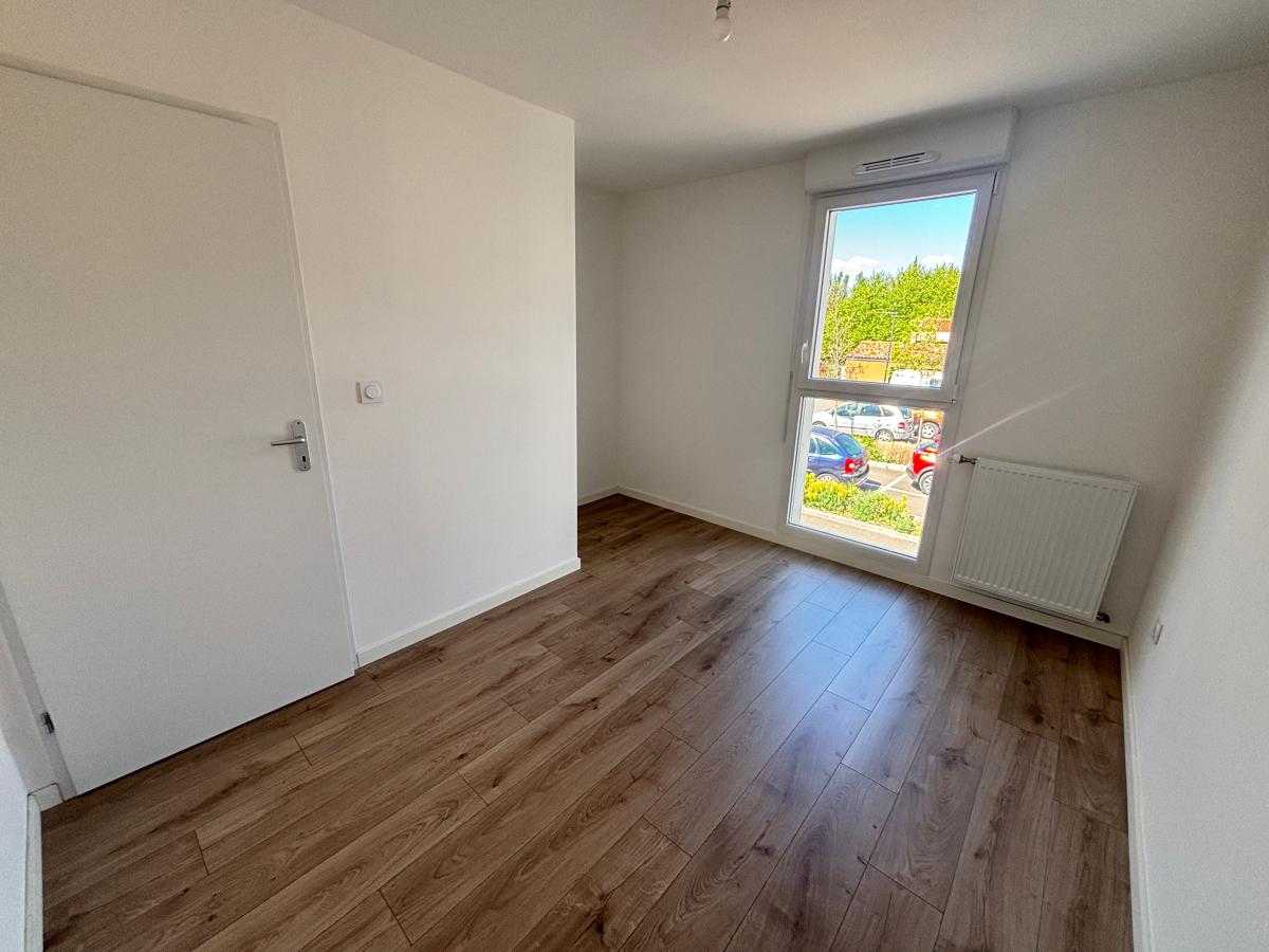 
																																							4 pièces - 
																																						RDC - 83m² - 790,55 € - Photo #6
