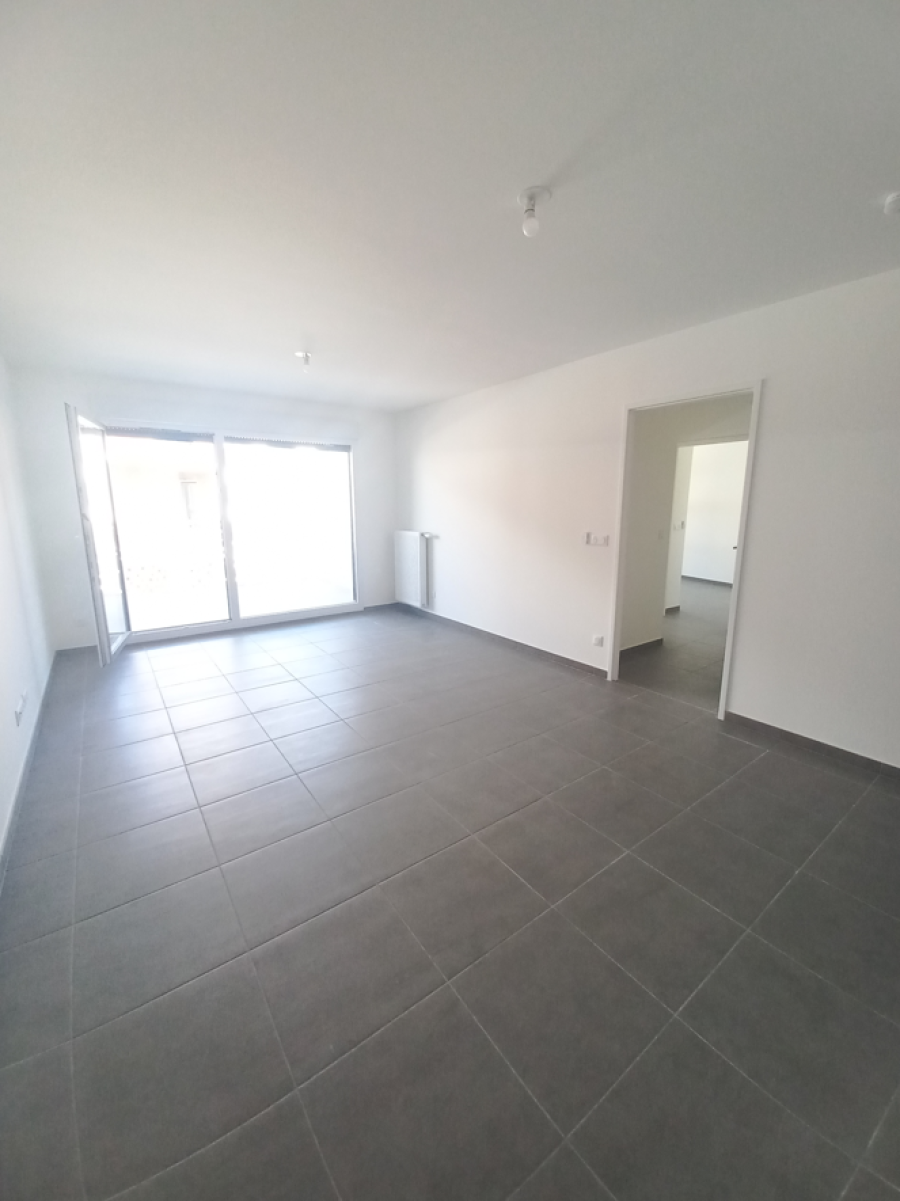 
																																							3 pièces - 
																																						3ème étage - 69m² - 965,78 € - Photo #4