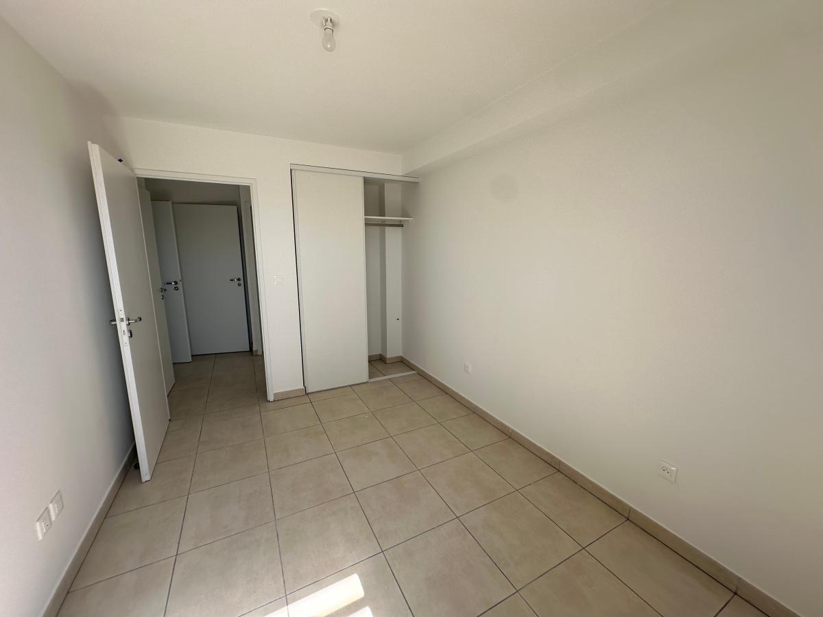 3 pièces - 2ème étage - 58m² - 741,49 € - Photo #5