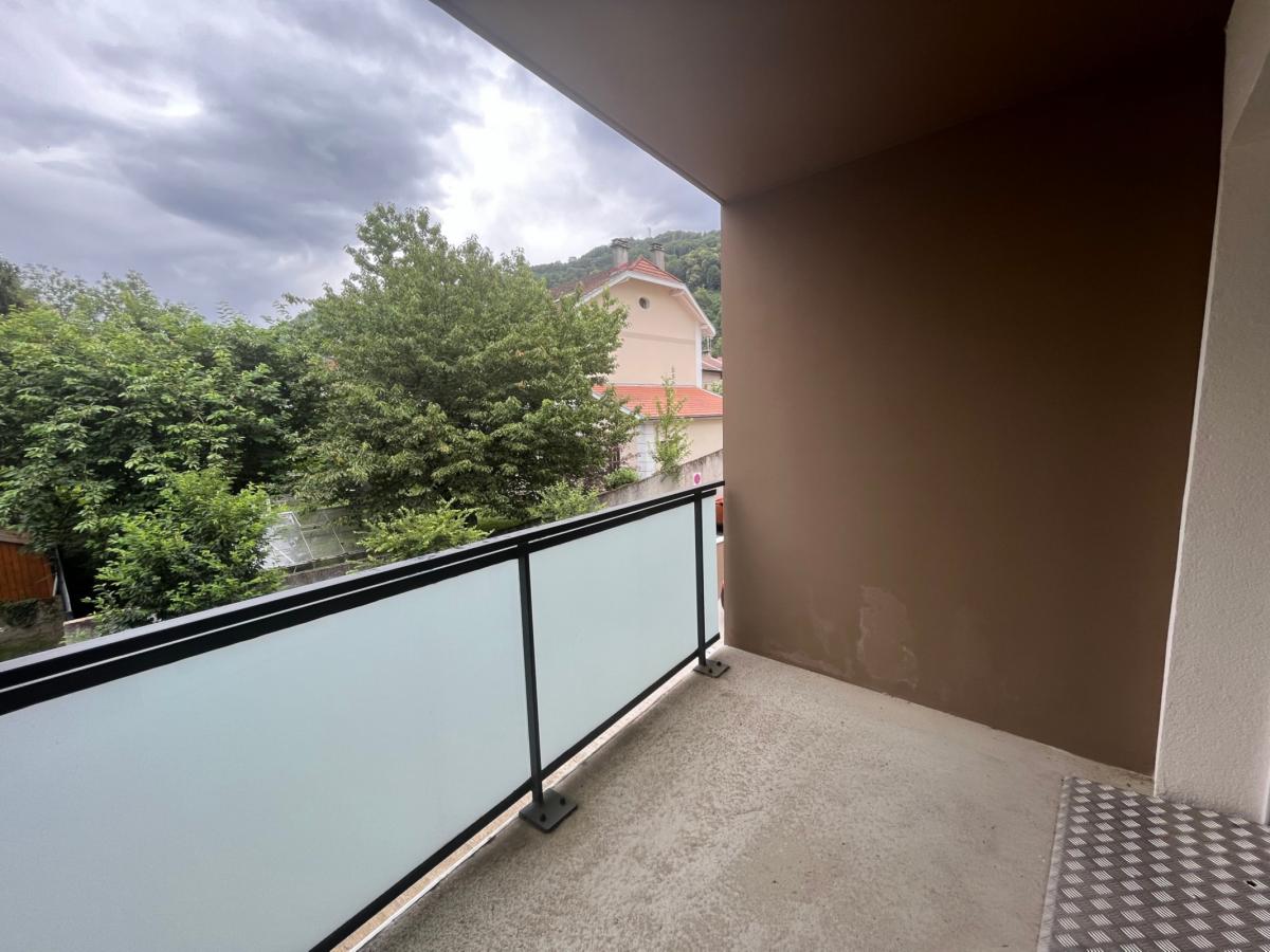 
																																							2 pièces - 
																																						1er étage - 44m² - 647,34 € - Photo #1