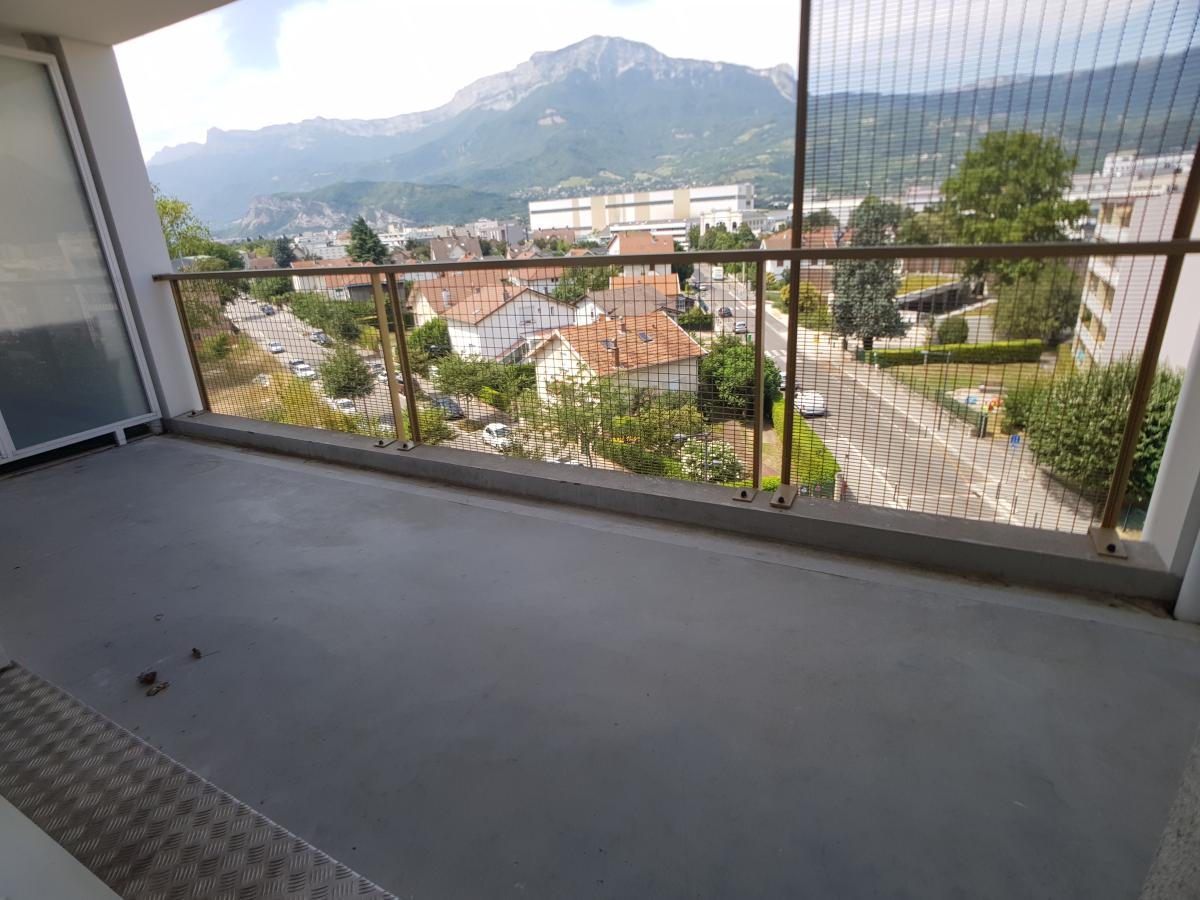 2 pièces - 7ème étage - 46m² - 715,39 € - Photo #1