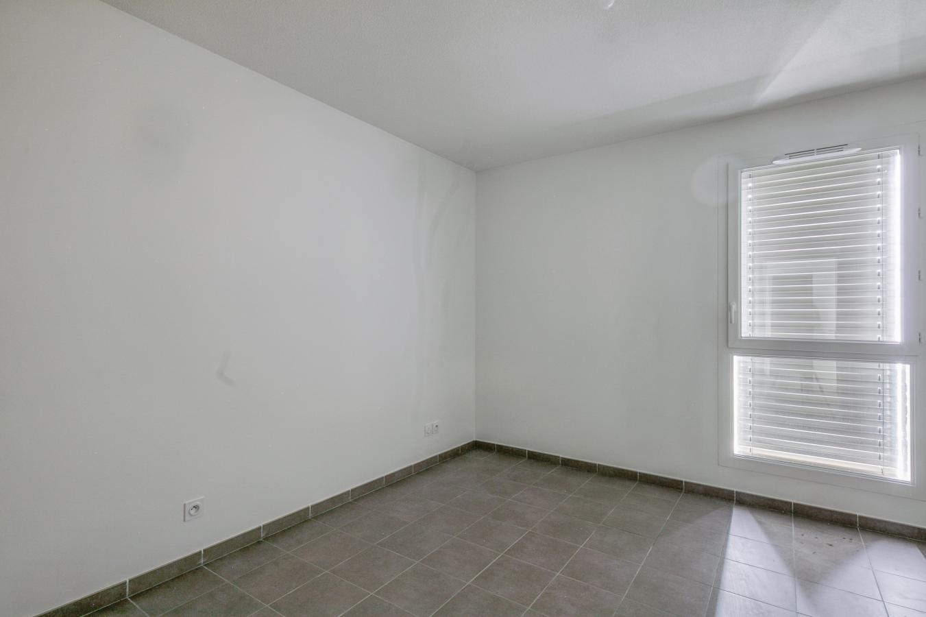 
																			3 pièces - 
																		3ème étage - 64m² - 937,59 € - Photo #5