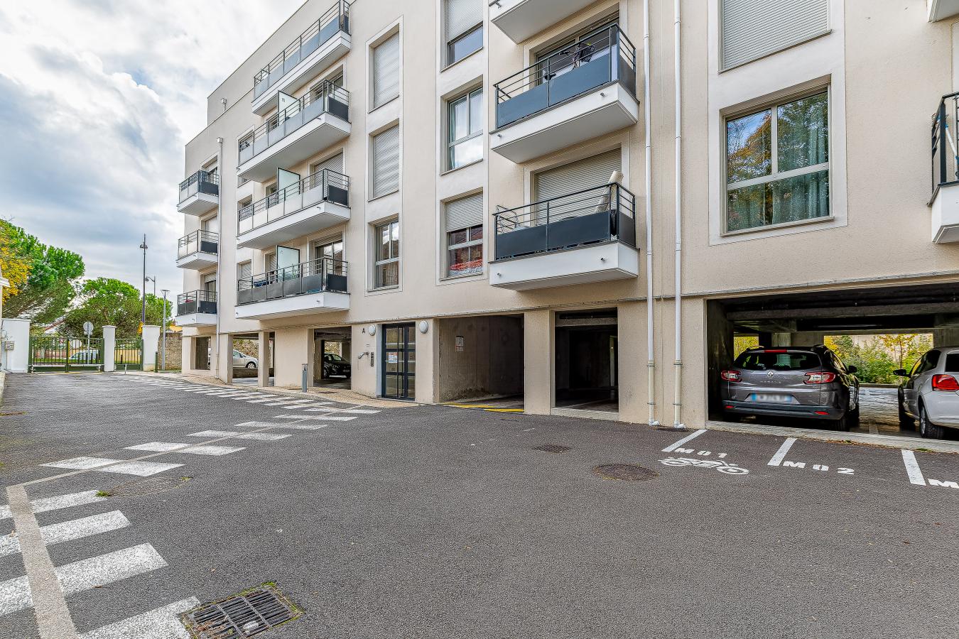 
																																							2 pièces - 
																																						1er étage - 38m² - 698,24 € - Photo #5