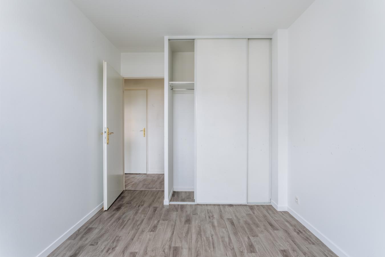 
																																							3 pièces - 
																																						3ème étage - 55m² - 1 159,81 € - Photo #4