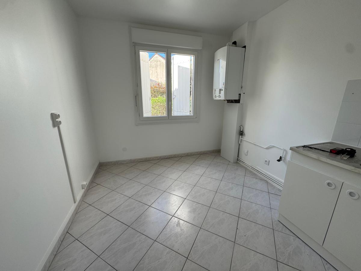 
																																							4 pièces - 
																																						RDC - 0m² - 363 000 € - Photo #1