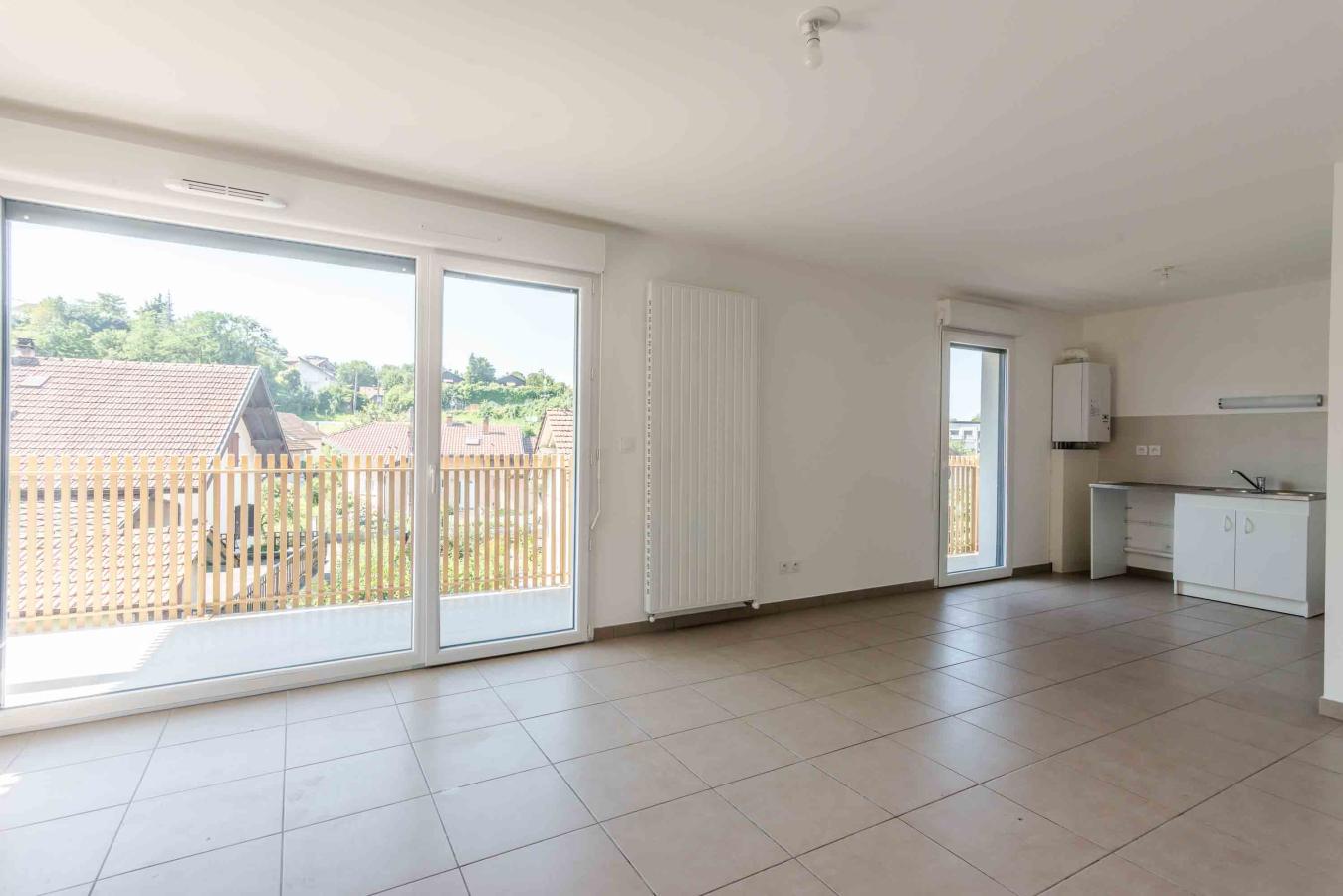 
																																							3 pièces - 
																																						2ème étage - 72m² - 944,95 € - Photo #2